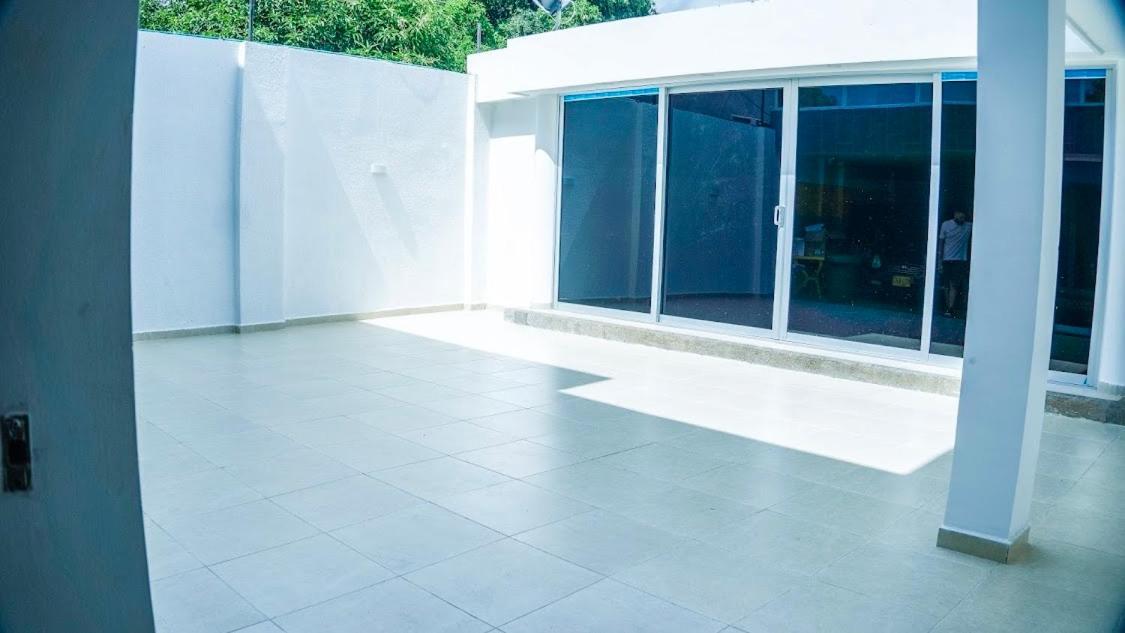 Hotel Olam Deluxe ואיידופאר מראה חיצוני תמונה