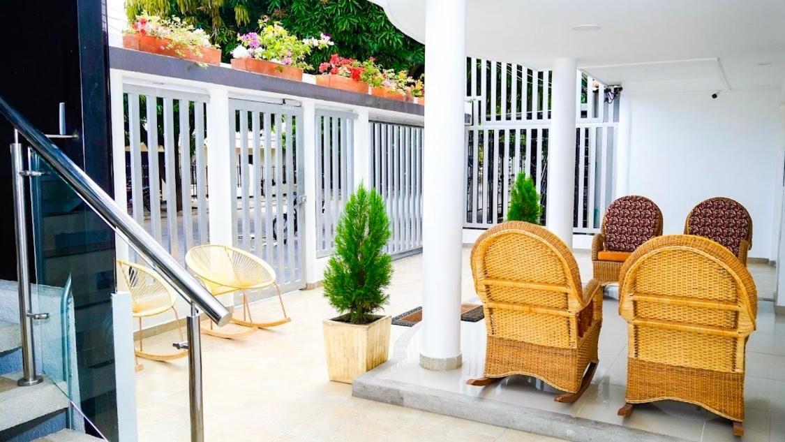 Hotel Olam Deluxe ואיידופאר מראה חיצוני תמונה